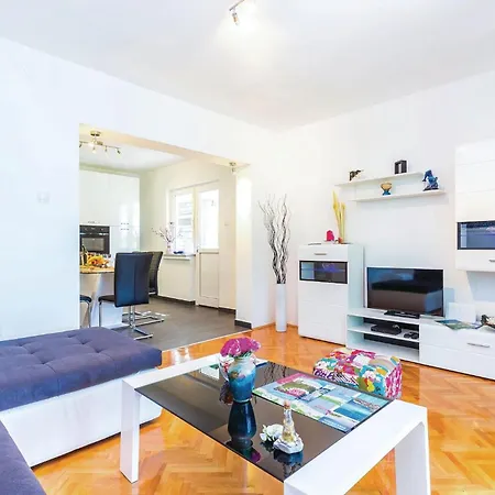 Tatil Evi Beautiful In With House Sea View
