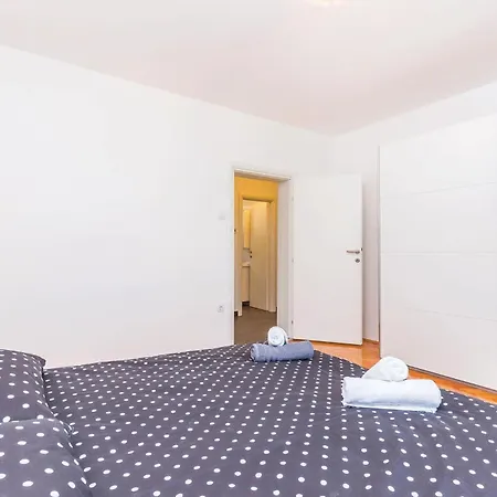 Beautiful In With House Sea View * Jadranovo